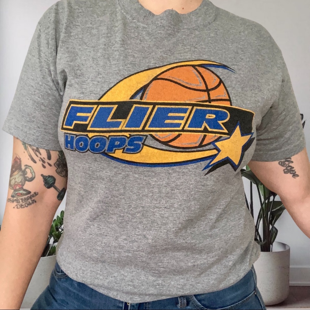 Vintage Jerzees Y2K Basketball Flier Hoops Sports Graphic Tee  Grey Medium